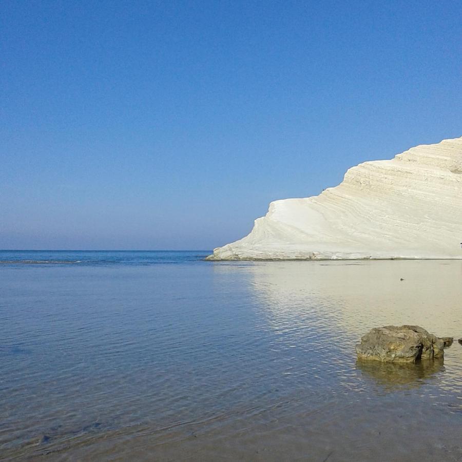 Lumie Di Sicilia Bed and Breakfast Porto Empedocle Exteriör bild