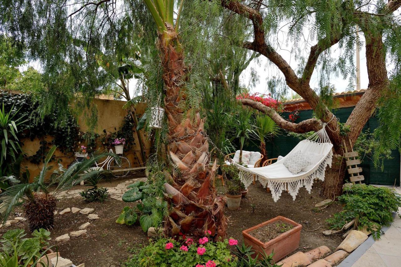 Lumie Di Sicilia Bed and Breakfast Porto Empedocle Exteriör bild